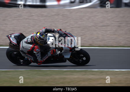 Tommy Bridewell racing in der Britischen Superbike in Donington Park Stockfoto