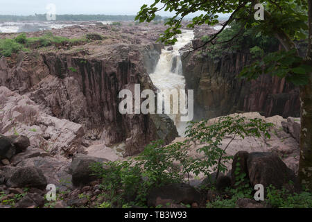 Raneh fällt entlang der Ken River in Madhya Pradesh, Indien Stockfoto