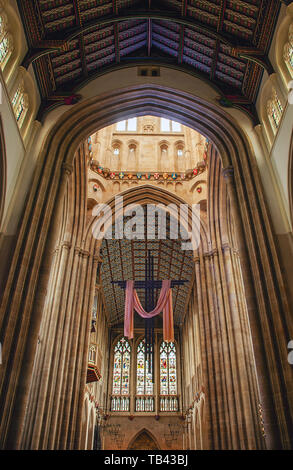 Der Innenraum von St. Edmundsbury Cathedral in Bury St. Edmunds, Suffolk, Großbritannien Stockfoto