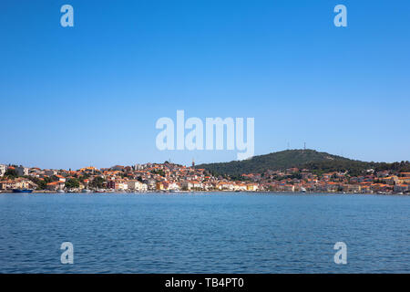 Mali Lošinj von der Bucht, Lošinj, Kroatien Stockfoto