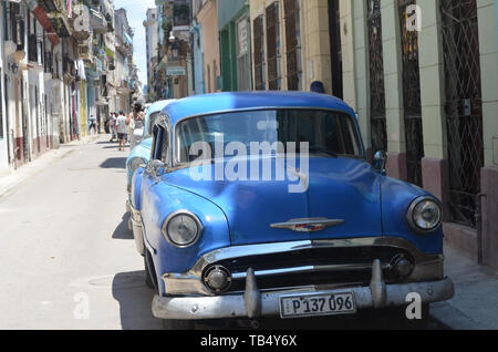 Vintage amerikanische Autos in Havanna, Kuba Stockfoto