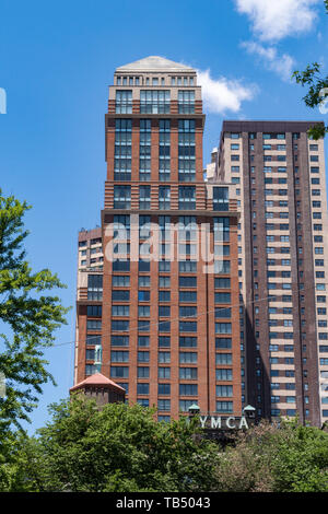 West Side YMCA, 5W 63rd St, wie dem Central Park, New York, NY, USA Stockfoto