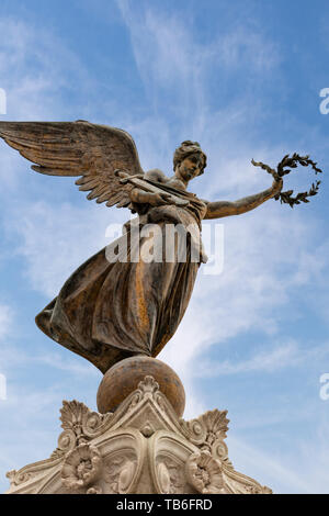 Vittoriano oder Altare della Patria (Altar des Vaterlandes). Geflügelten Sieg auf der Oberseite einer Spalte. Rom, UNESCO-Weltkulturerbe, Latium, Italien, E Stockfoto