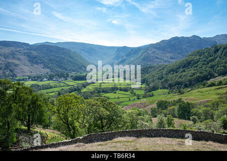 Blick in Borrowdale Valley, in der Nähe von Keswick, Lake District National Park, Cumbria, England Großbritannien, mit den Dörfern von Stonethwaite, Rosthwaite, Seatoller Stockfoto