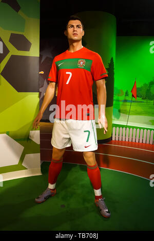 Bangkok, Thailand, März 2013 eine waxwork von berühmten Cristiano Ronaldo auf Anzeige Madame Tussauds Wax Museum zu fördern. Neueste Filiale beherbergt zahlreiche Sta Stockfoto