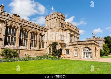 Die historische Fassade der Forde Abbey, Dorset, England, Großbritannien Stockfoto