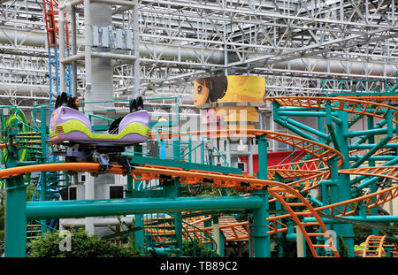 Nickelodeon Universe Theme Park innerhalb der Mall von Amerika. Bloomington. Minnesota. USA Stockfoto