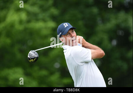 Dublin, OH, USA. 30 Mai, 2019. Matt Kuchar reagiert auf ein Laufwerk in der ersten Runde spielen am Memorial Day 2019 Turnier durch Allgemein bei Muirfield Village Golf Club in Dublin, OH vorgestellt. Austyn McFadden/CSM/Alamy leben Nachrichten Stockfoto