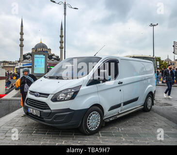 Istanbul, Türkei - 28.September 2018. Busse für den öffentlichen Verkehr in Istanbul, Türkei. Der städtische Verkehr mit ca. 900.000 Passagiere d Stockfoto