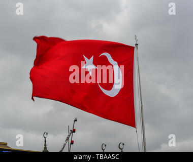 Türkei Fahne in den Wind, realistisch Flagge. Stockfoto