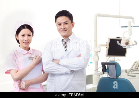 Sanitäter sind in der Klinik. Stockfoto