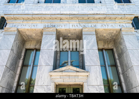 Atlanta, USA - 20. April 2018: die Federal Reserve Bank in Atlanta Georgia Eingang für regulatorische, Verordnung Regierung Gebäude in der Innenstadt von Stockfoto