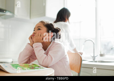 5 bis 10 Jahre alt Stockfoto