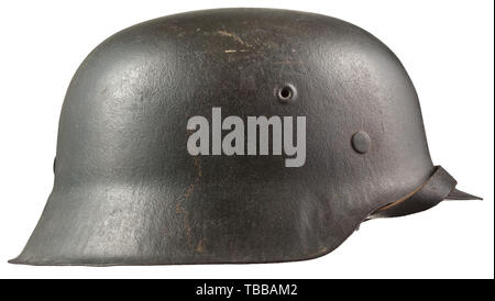 Schutzkleidung, Helme, Deutscher stahlhelm M 42, eingeführt 1942, Armee muster, Editorial-Use - Nur Stockfoto