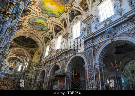 Palermo, Italien, 10. Mai 2018: Interieur der Kirche der Gesu (Chiesa del Gesù) oder Casa Professa. Eine der wichtigsten barocken Kirchen in t Stockfoto