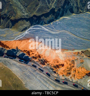 Hongshan anjihai Grand Canyon Grand Canyon Grand Canyon Kuitun Stockfoto