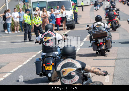 Brighton, UK. Samstag, den 1. Juni 2019. Tausende von Hells Angels Biker nehmen an einer dreitägigen Veranstaltung zum 50-jährigen Jubiläum des Clubs in Großbritannien bei Madeira drive Brighton, © Jason Richardson/Alamy leben Nachrichten Stockfoto