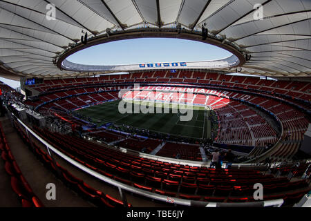 Madrid, Spanien. 01 Juni, 2019. Eine allgemeine Ansicht von Wanda Metropolitano vor dem UEFA Champions League Finale zwischen den Tottenham Hotspur und Liverpool an Wanda Metropolitano am 1. Juni 2019 in Madrid, Spanien. (Foto von Daniel Chesterton/phcimages.com) Credit: PHC Images/Alamy leben Nachrichten Stockfoto