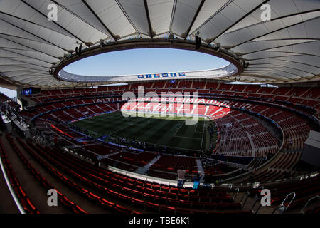 Madrid, Spanien. 01 Juni, 2019. Eine allgemeine Ansicht von Wanda Metropolitano vor dem UEFA Champions League Finale zwischen den Tottenham Hotspur und Liverpool an Wanda Metropolitano am 1. Juni 2019 in Madrid, Spanien. (Foto von Daniel Chesterton/phcimages.com) Credit: PHC Images/Alamy leben Nachrichten Stockfoto