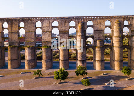 Aquädukt in der Altstadt von Elvas. Portugal Stockfoto
