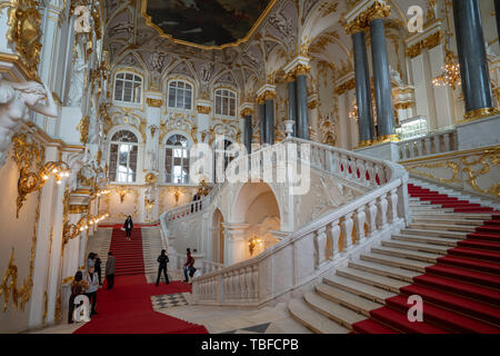 St. Petersburg, Russland, 9 th, Februar 2019: Die Ansicht des Winter Palace. Stockfoto