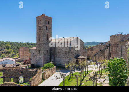 Mittelalterlichen gotischen Kirche von St. Maria del Castillo im Dorf Buitrago de Lozoya. Madrid Spanien Stockfoto