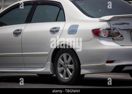 Chiangmai, Thailand - 21. Mai 2019: mit dem eigenen Auto, dem Toyota Corolla Altis. Auf der straße Nr. 1001, 8 km von Chiang Mai City. Stockfoto