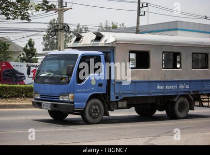 Chiangmai, Thailand - 21. Mai 2019: Private School Bus Truck. Auf der straße Nr. 1001 8 km von Chiang Mai City. Stockfoto