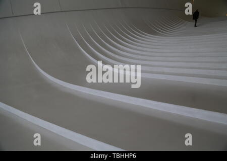 In Aserbaidschan Baku die Ansicht der Art Center Museum moderne Gebäude abstrakte Konzept Stockfoto