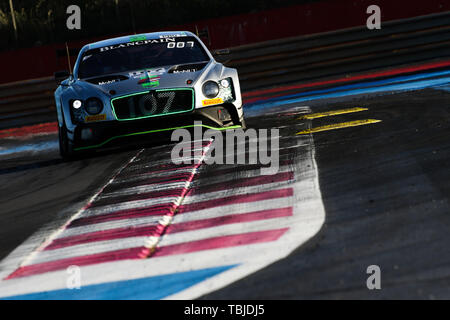 Le Beausset, Frankreich. 01 Juni, 2019. Bentley Team M-Sport Bentley Continental GT3 mit Treibern Jordanien Pfeffer, Steven Kane & Jules Gounon während der blancpain GT Serie Endurance Cup am Circuit Paul Ricard, Le Beausset, Frankreich Am 1. Juni 2019. Foto von Jurek Biegus. Credit: UK Sport Pics Ltd/Alamy leben Nachrichten Stockfoto