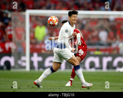 Madrid, Spanien. 01 Juni, 2019. Tottenham Hotspur FC Heung-Min Sohn in Aktion während der Endrunde der UEFA Champions League Match zwischen Tottenham Hotspur FC und FC Liverpool an Wanda Metropolitano Stadion in Madrid gesehen. Final Score: Tottenham Hotspur FC 0 - 2 FC Liverpool. Credit: SOPA Images Limited/Alamy leben Nachrichten Stockfoto