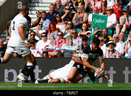 LONDON, Vereinigtes Königreich. 02 Juni, 2019. Mark Atkinson von Barbaren während Quilter Cup zwischen Barbaren und England XV in Twickenham Stadium, London, am 02. Juni 2019 Credit: Aktion Foto Sport/Alamy leben Nachrichten Stockfoto