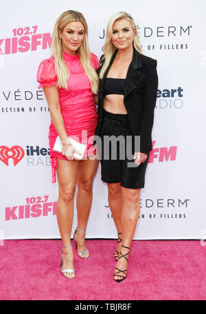 CARSON, CA - Jun 01: Becca Tilley (L) und Tanya Rad die 2019 iHeartRadio Wango Tango an der Würde des Menschen Gesundheit Sport Park besuchen am Juni 01, 2019 in Carson, Kalifornien. Foto: imageSPACE/MediaPunch Stockfoto