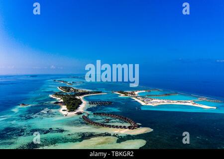 Luftaufnahme, Lagune der Malediven Insel Olhuveli und Bodufinolhu bzw. Fun Island Resort, Süd-Male-Atoll, Malediven Stockfoto