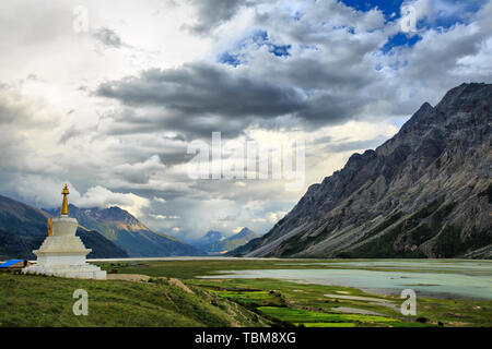 In der Autonomen Region Tibet, See Ranwu genommen. Stockfoto