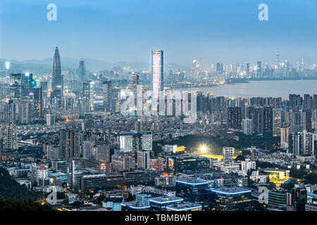 Nacht Landschaft in Shenzhen. Stockfoto