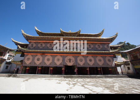 Die Landschaft von Lang Mu Tempel in Gannan Stockfoto