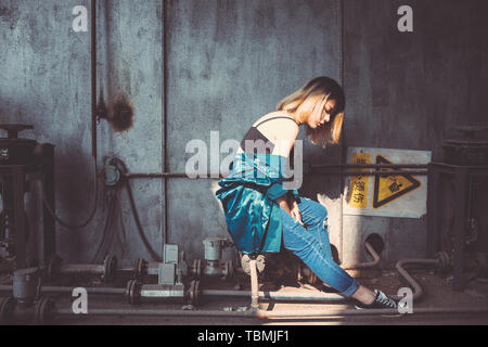 Eine relativ große Anzahl von Bilder, jede Aufnahme mit Herz, die Modelle sind die Freunde, die um Sie herum. Stockfoto