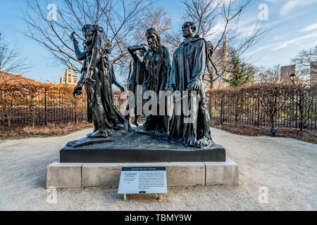 Philadelphia, Pennsylvania, USA - Dezember, 2018 - Die Bürger von Calais von Auguste Rodin in den Gärten von Rodin Museum in Philadelphia. Stockfoto