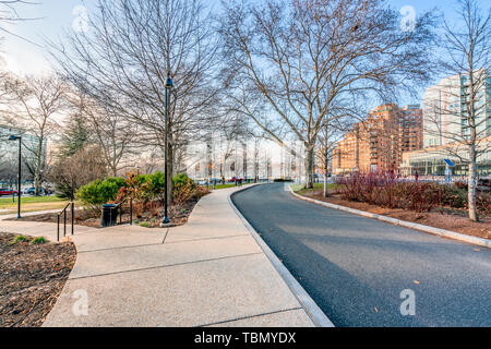 Philadelphia, Pennsylvania, USA - Dezember, 2018 - die Straßen von Philadelphia im Herbst, in der Nähe das Rodin Museum. Stockfoto