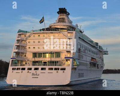 Kreuzfahrtschiff M/S Birka Stockholm segeln Weg von Stockholm, Schweden Stockfoto