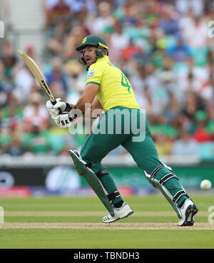 Südafrikas Aiden Markram während der ICC Cricket World Cup group Phase Match am Oval, London. Stockfoto
