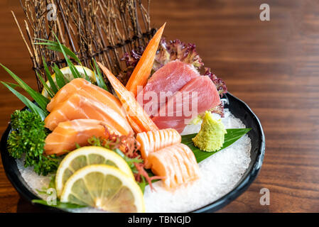 Vareity Sashimi, gourmet Japanische frische Küche Stockfoto