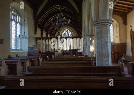 Innenraum der Pfarrkirche St. James South Elmham, Suffolk, England, Großbritannien Stockfoto