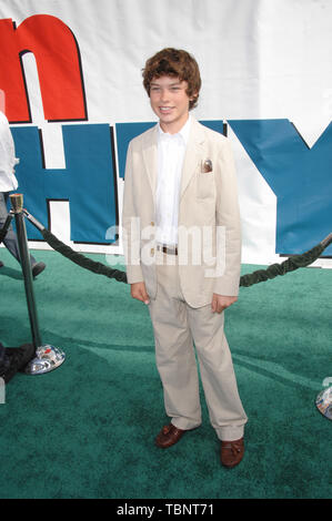 LOS ANGELES, Ca. Juni 10, 2007: Graham Phillips bei der Weltpremiere von "Evan Almighty" an der Gibson Amphitheatre, Universal Studios, Hollywood. © 2007 Paul Smith/Featureflash Stockfoto