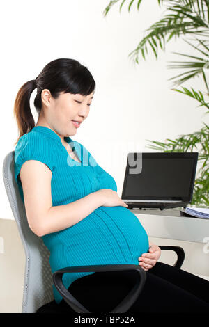 Eine schwangere Frau white-collar worker. Stockfoto