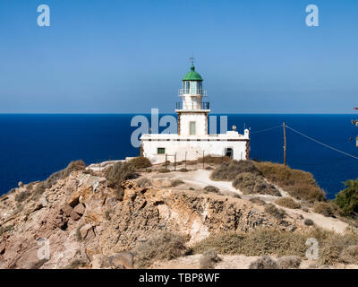 Santorini, Griechenland: Akrotiri Leuchtturm auf der Insel Stockfoto