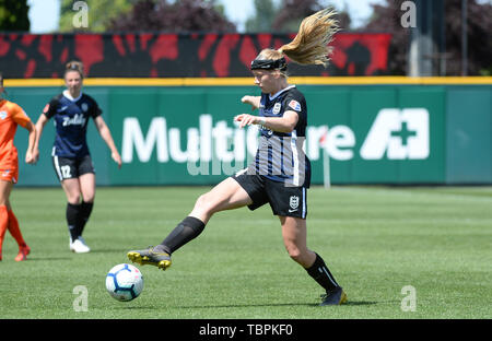 Tacoma, WA, USA. 02 Juni, 2019. Bethanien BALCER (24), die in Aktion als die Houston Dash übernehmen die Herrschaft FC in einem NWSL match bei Cheney Stadion in Tacoma, WA. © Jeff Halstead/CSM/Alamy leben Nachrichten Stockfoto