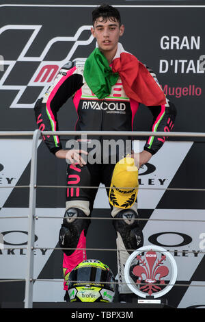 2. Juni 2019, Stromkreis des Mugello, Scarperia, Florenz, Italien; MotoGP von Italien, Race Day; Tony Arbolino (vne Scharfschützen) gewinnt die Moto3 Rennen Stockfoto