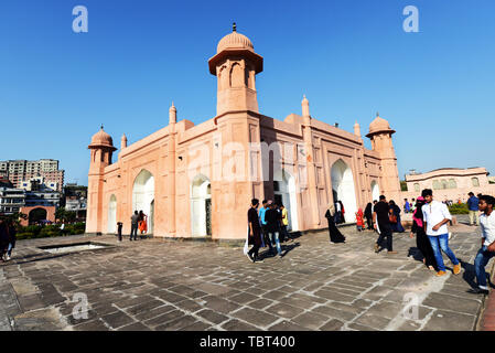 Mausoleum von Pari Bibi im Lalbagh Fort in Dhaka. Stockfoto